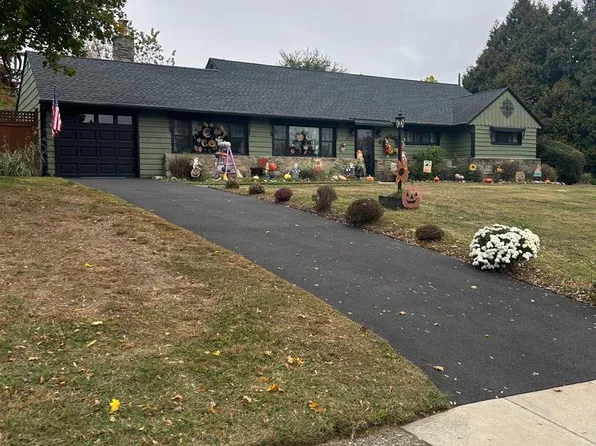 833 Norfolk Rd, Jenkintown, PA 19046