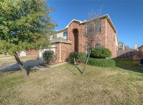 2nd image of 4605 Heron Pond Ln