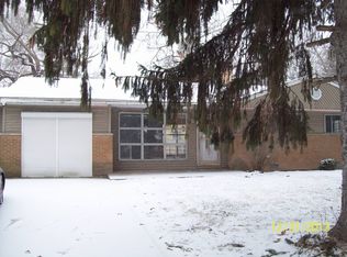 12329 S Racine Ave, Calumet Park, IL 60827