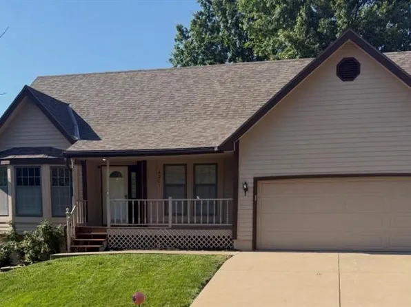 4201 NW 64th Pl, Kansas City, MO 64151
