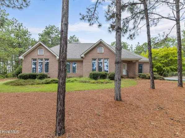 12 Wildwood Lane, Foxfire Village, NC 27281