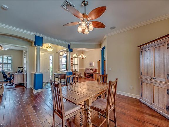 4th image of 10256 Belcrest Blvd