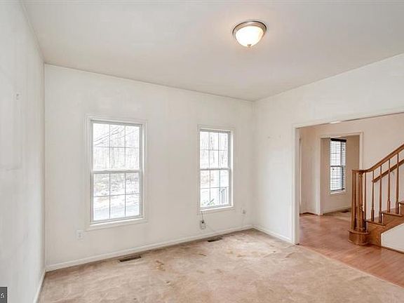 2nd image of 30322 Stonewall Dr