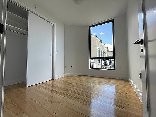 2nd image of 564 Saint Johns Pl #81SEVEN