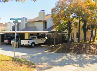 322 Woodcreek Rd, Edmond, OK 73034