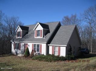 896 Pico Ln, Tafton, PA