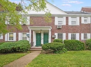 46C Meadowbrook Pl #C, Maplewood, NJ 07040