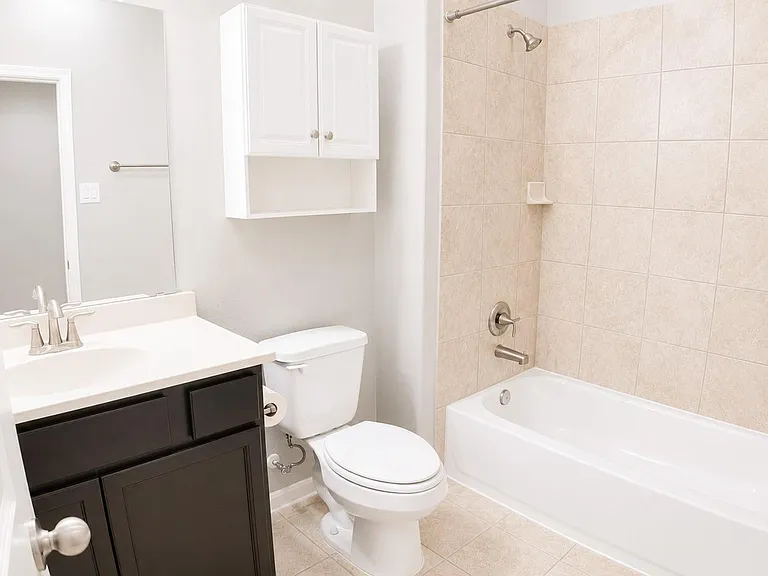 124 Camelot Place Ct — Photo 25