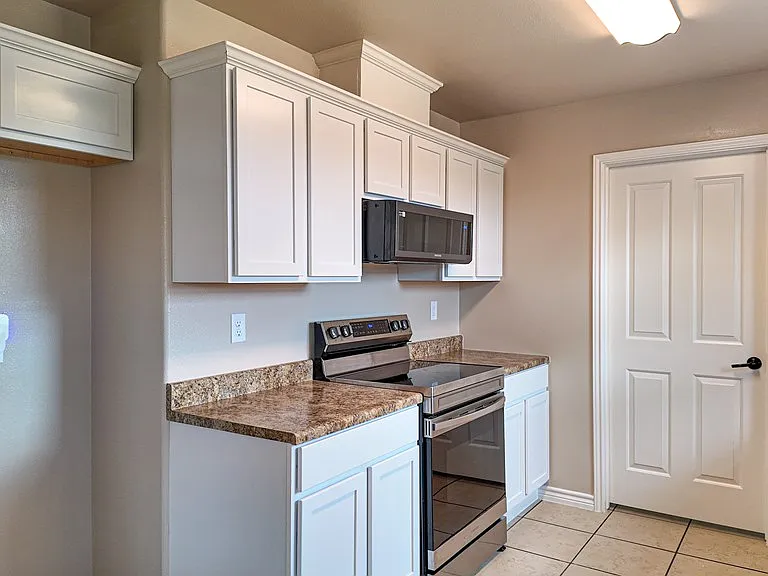 3485 Nicole St — Photo 12