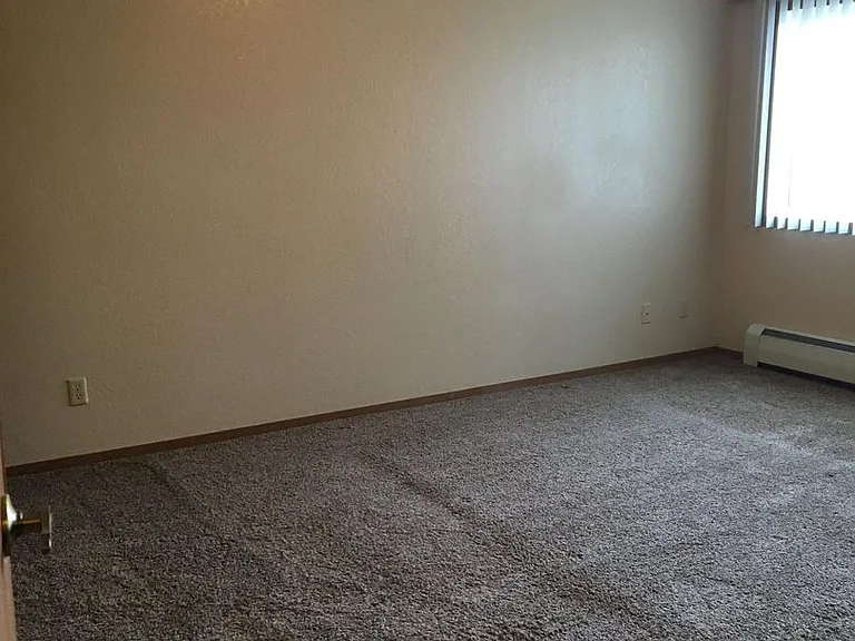 Capitol Apartments — Photo 6