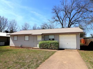 1450 N Ivy St, Stephenville, TX 76401