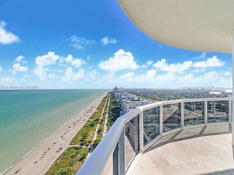 9601 Collins Ave #T4 — Photo 10