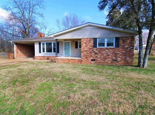 504 Hayes St, Lexington, TN 38351