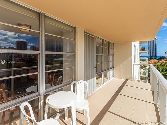 4th image of 230 174th St APT 702