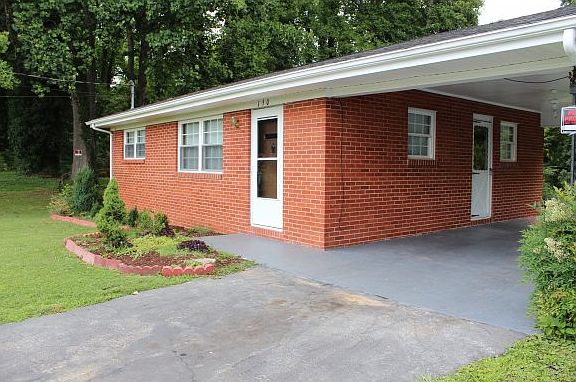 5th image of 150 Blakemore Cir