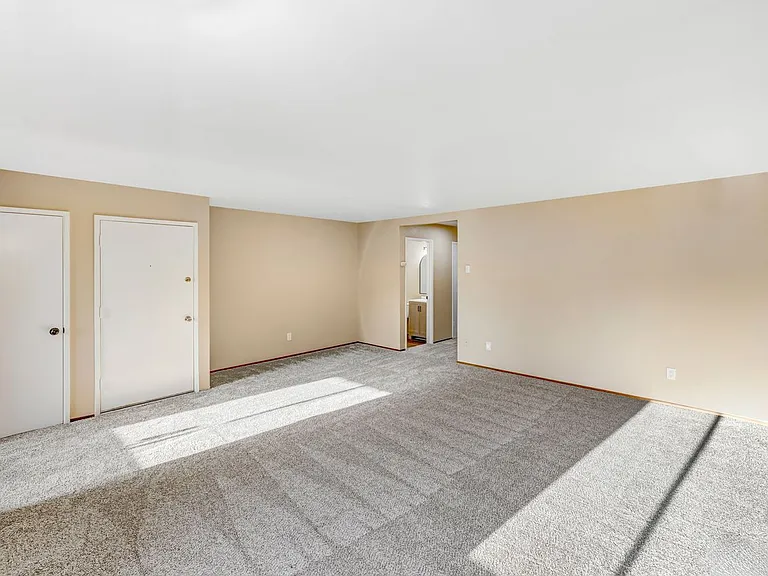 3330 Del Monte Blvd — Photo 37