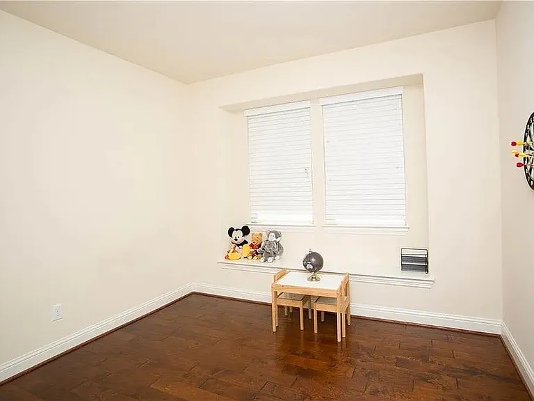 14224 Blueberry Hill Dr — Photo 17