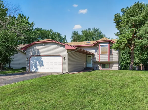 1652 84th Ct N, Brooklyn Park, MN 55444