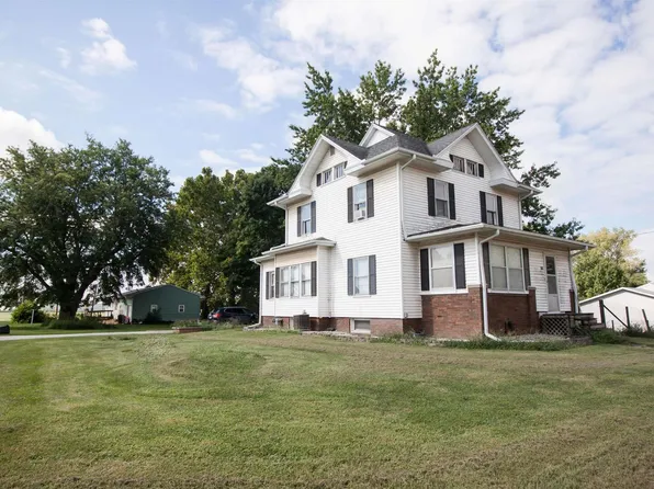 409 W 3rd Ave, Woodhull, IL 61490