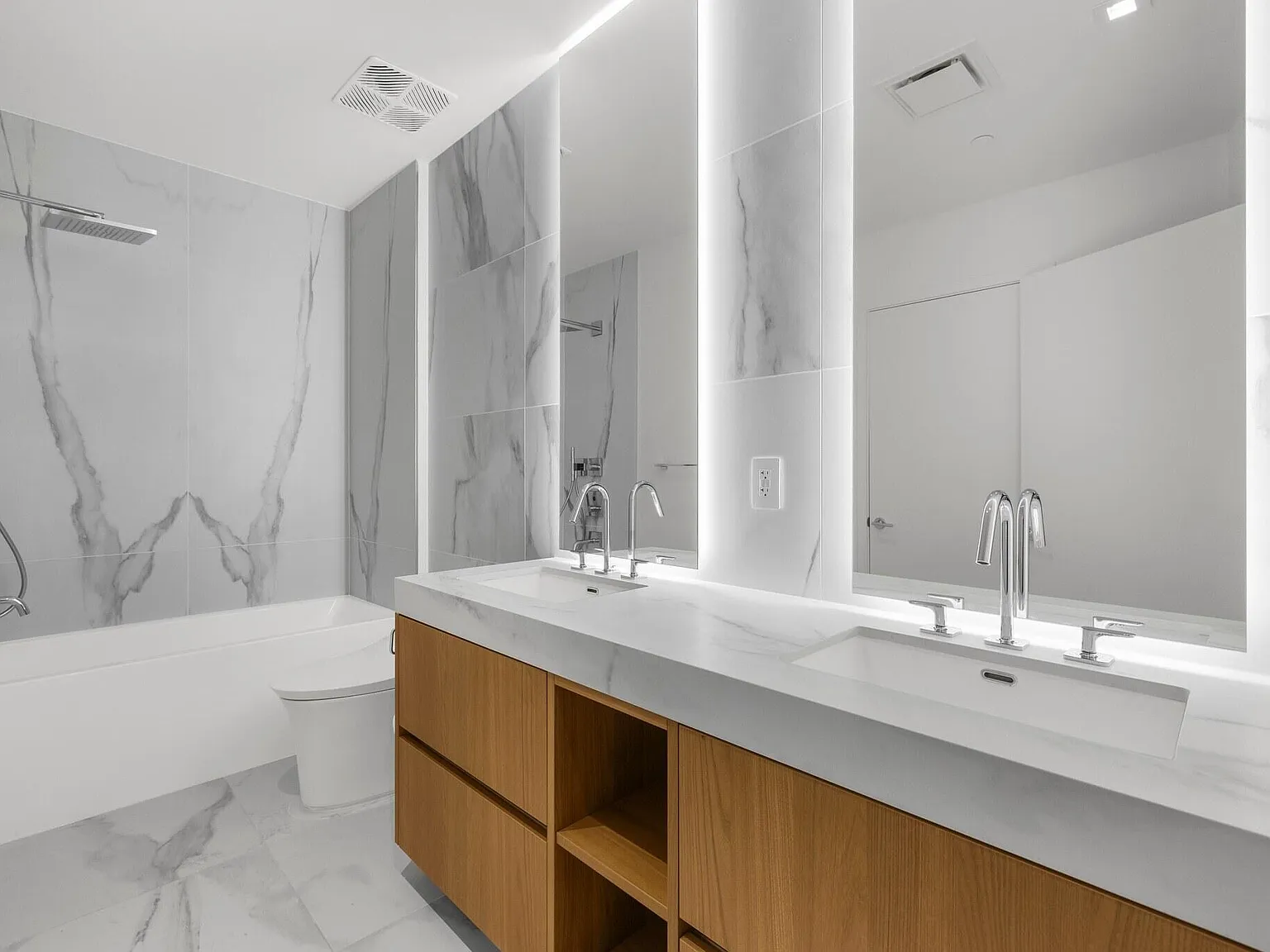 1 bed, 1.0 bath, 711 sqft, $5,200 — Photo 3
