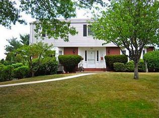 1800 Tyris Dr, Pittsburgh, PA
