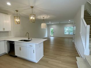 556 Leesville Rd #807, Lynchburg, VA 24502