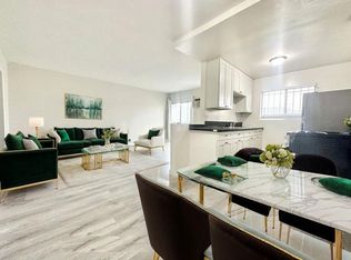 8835 Alcott St, Los Angeles, CA 90035