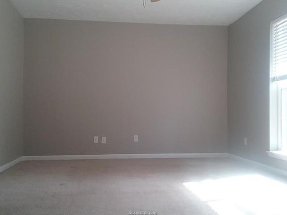 3rd image of 2505 Long Dr #A