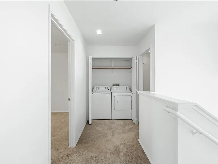 264 W California Ave #C — Photo 17