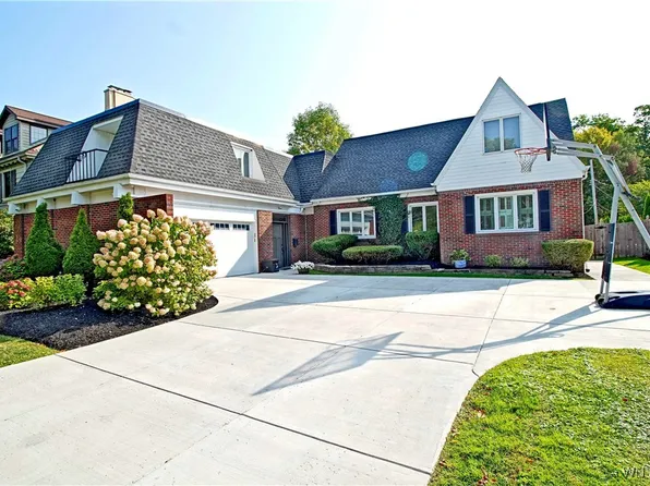 11 New Amsterdam Ave, Buffalo, NY 14216