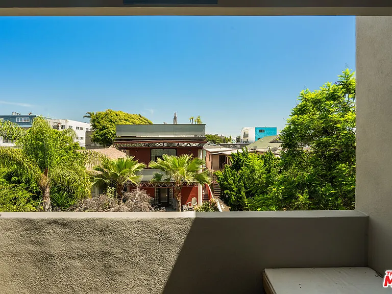 27 Paloma Ave — Photo 40