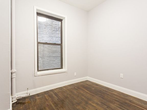 5th image of 454 W 22nd St #A3a