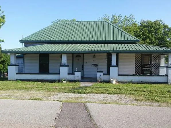 811 E Evans Ave, Seminole, OK 74868
