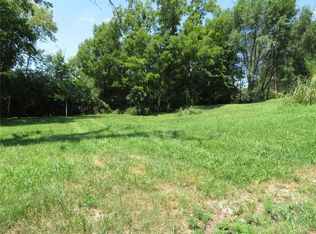 200 Harriett St, Alton, IL 62002