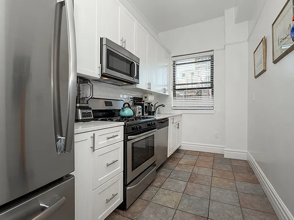 27 West 96th Street image 6 of 19