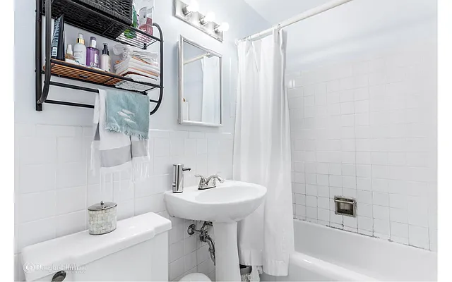 Rented by Douglas Elliman | media 4