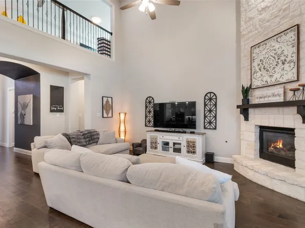 1701 Conifer Ct, Argyle, TX 76226