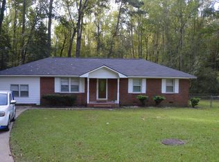 2444 Woodhaven Rd, Sumter, SC 29154