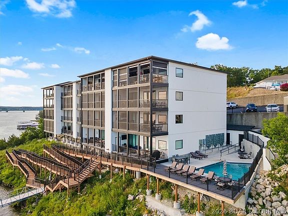 4th image of 4910 Worldmark Ln #1B