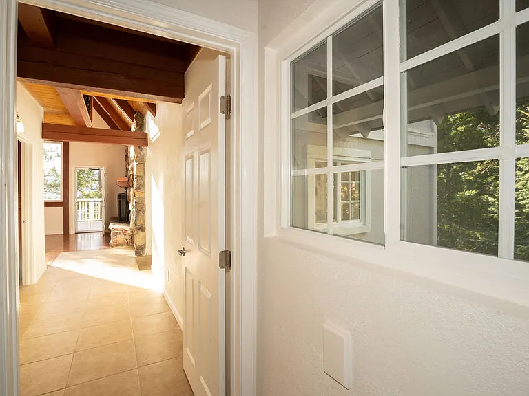 521 Pioneer Rd — Photo 18