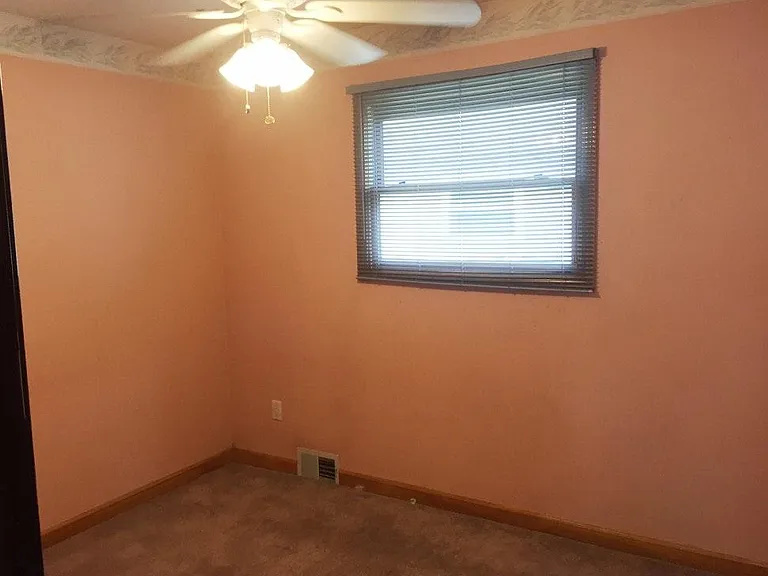 1250 Boyd St — Photo 7