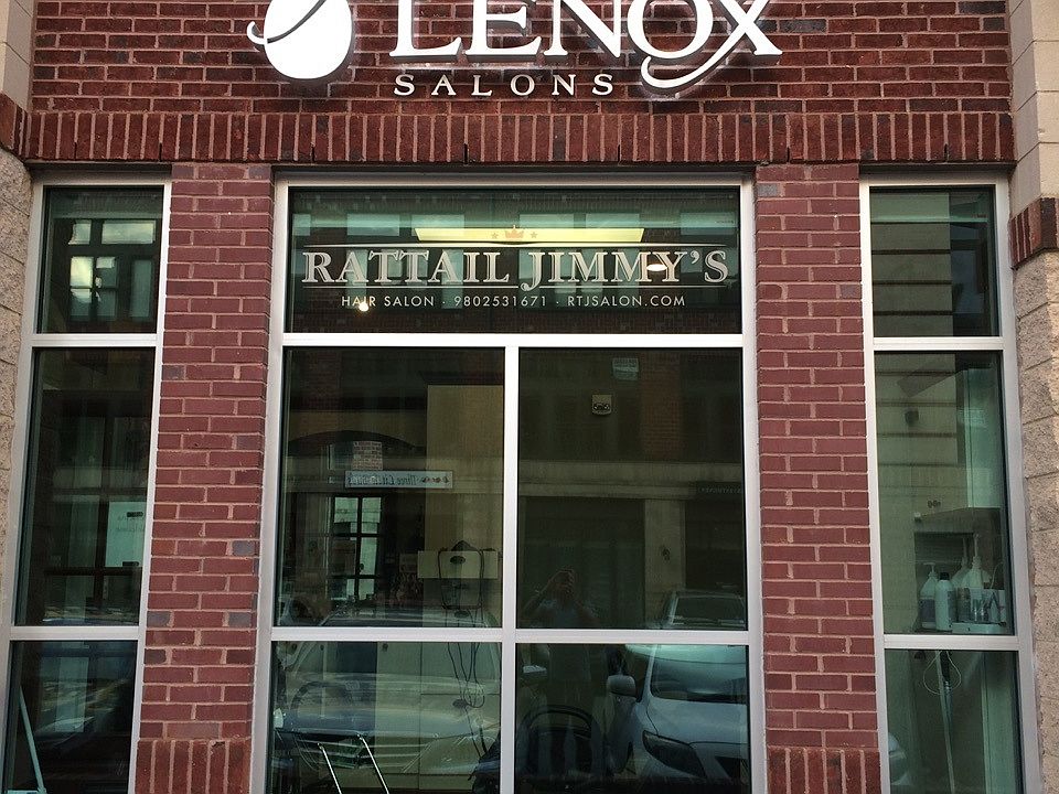 View of the front of the salon