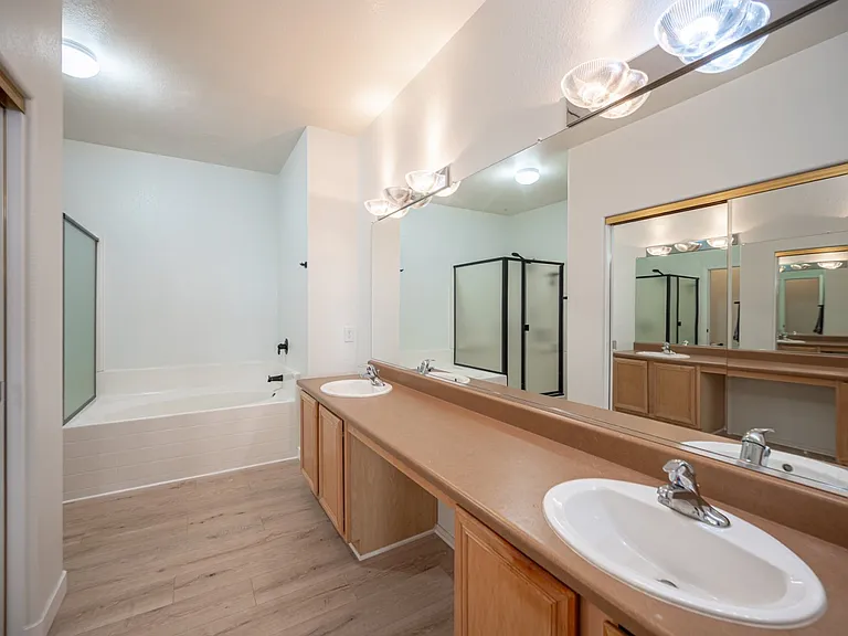 800 Peachy Canyon Cir #103 — Photo 39