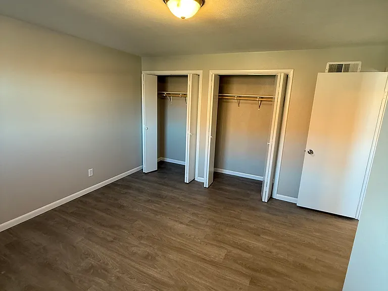 1111 E Moneta Ave #A — Photo 8