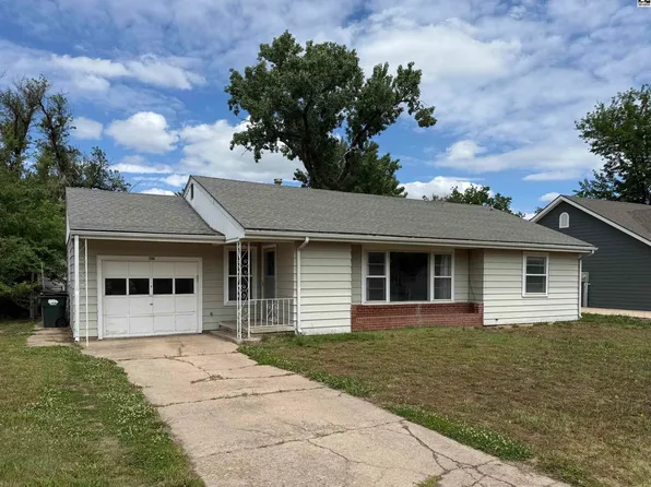 206 E Kansas Ave, Hutchinson, KS 67502