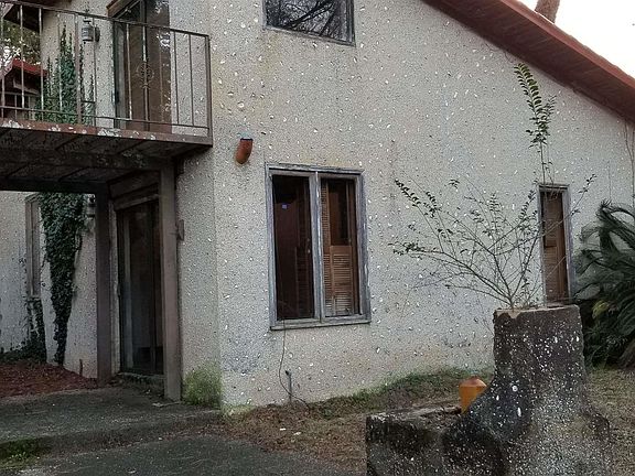5th image of 402 Wilburn Cir