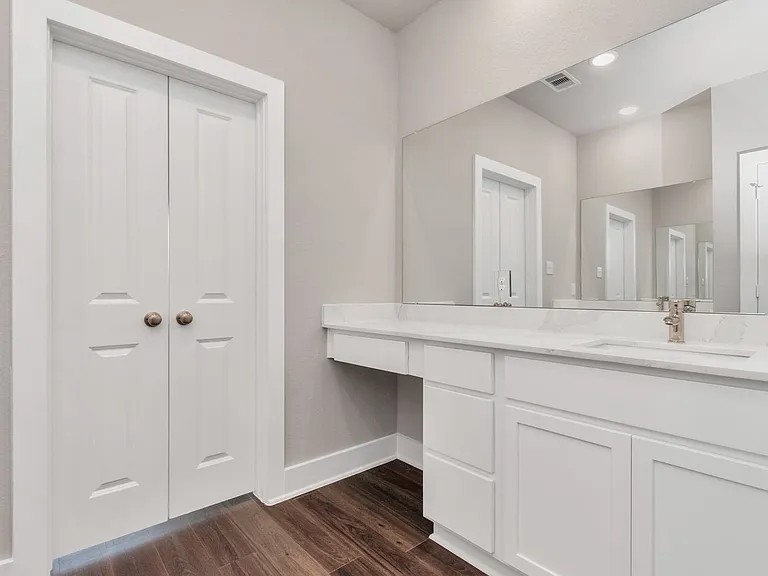 10618 Cascade Creek Dr — Photo 31
