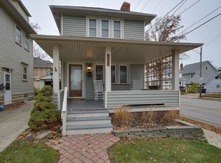 1550 Elbur Ave, Lakewood, OH