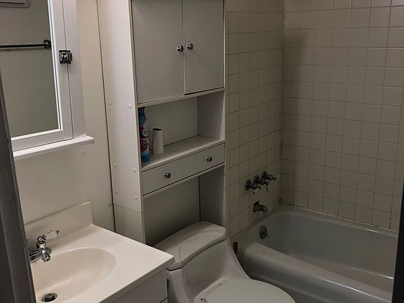 4th image of 2718 Painter Ave APT B103