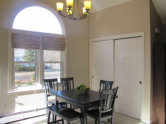 Eat In Kitchen w/Palladium Window!